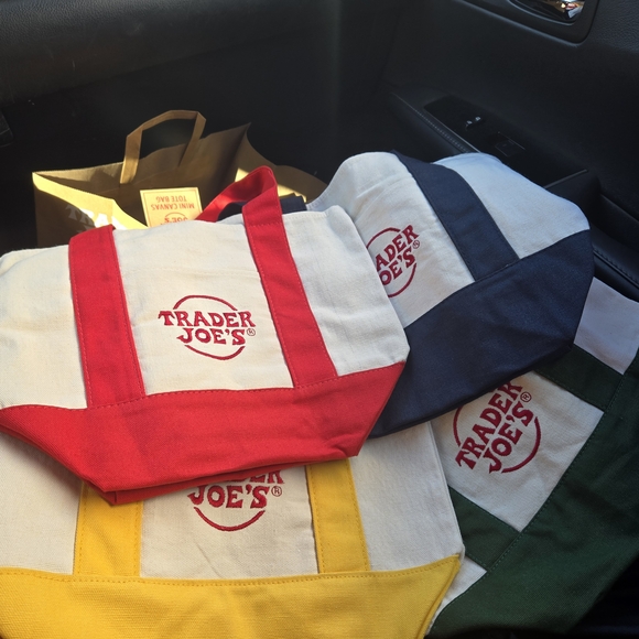 Trader Joe's Tote Yello - Picture 2 of 2